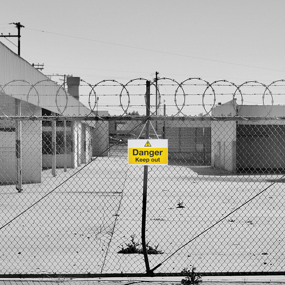 Danger Keep Out Yellow Hanging Warning Sign (BS10)