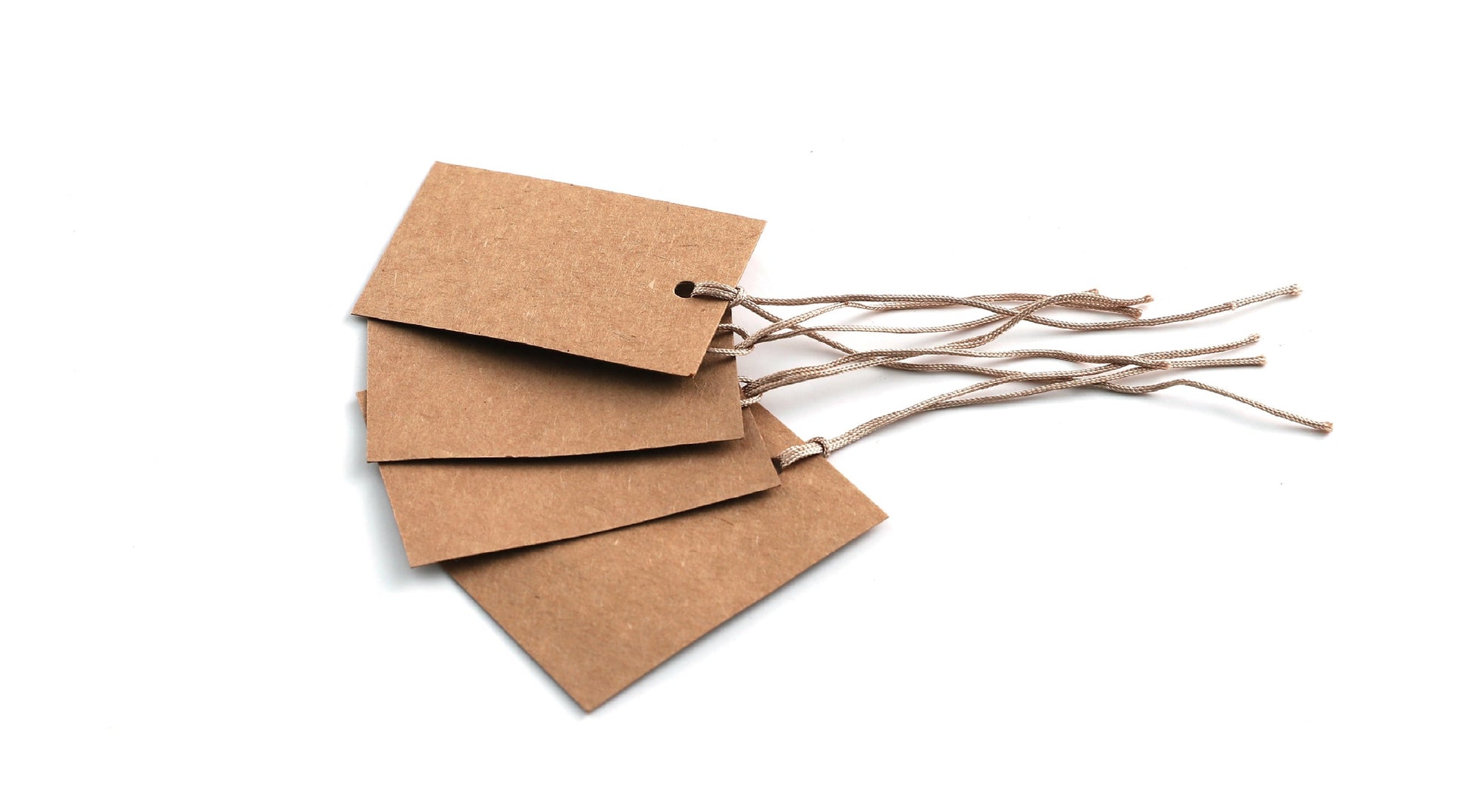 100 x Strung Hanging Card Clothing Tags 70mm x 45mm Brown tradingmadeeasy.co.uk