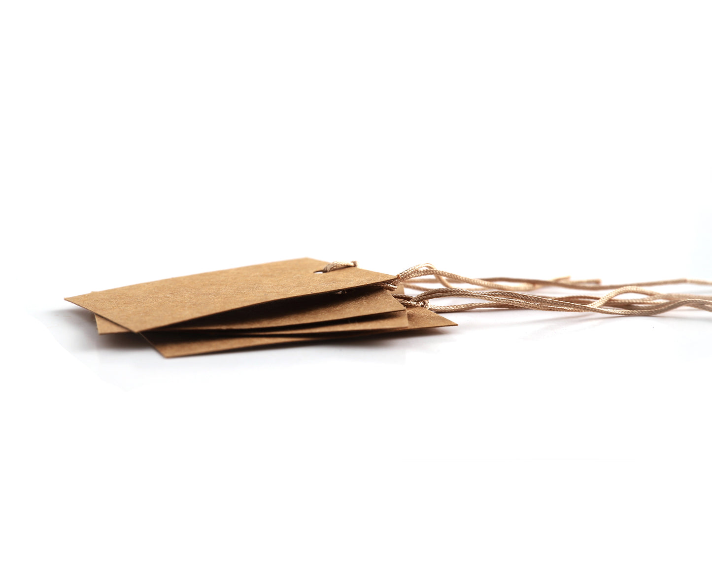 100 x Strung Hanging Card Clothing Tags 60mm x 40mm Brown tradingmadeeasy.co.uk