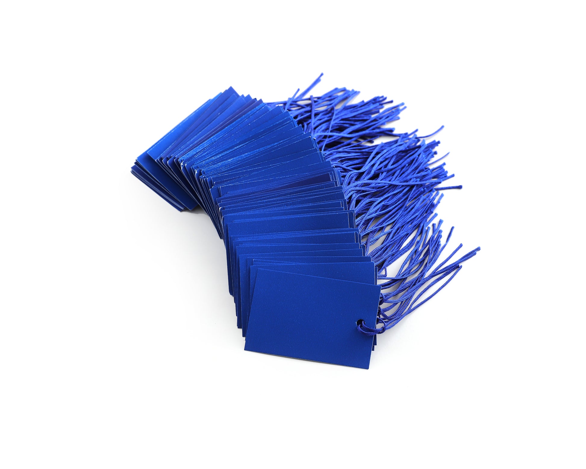 100 x Strung Hanging Card Clothing Tags 60mm x 40mm Blue tradingmadeeasy.co.uk