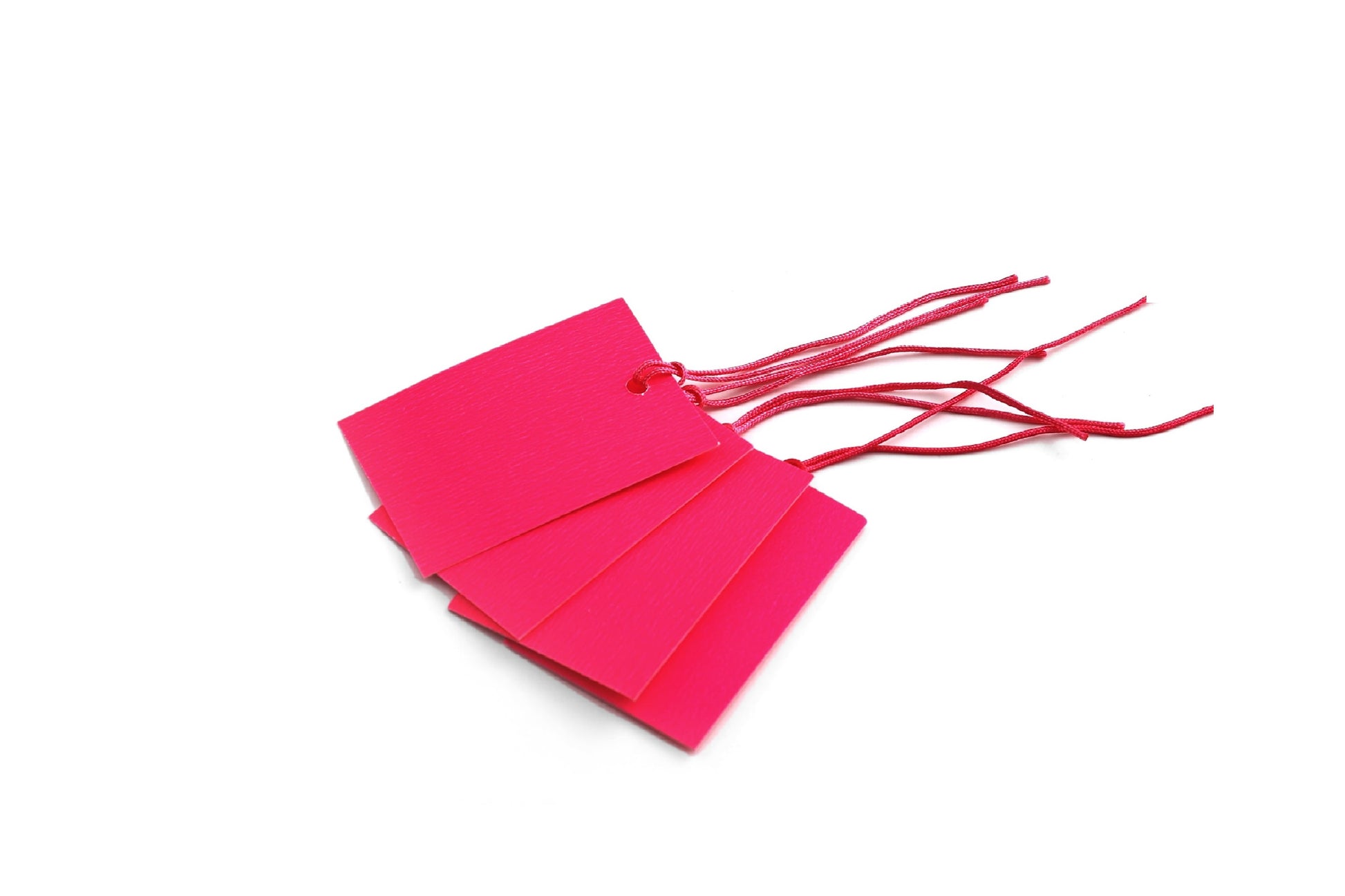 100 x Strung Hanging Card Clothing Tags 60mm x 40mm Pink tradingmadeeasy.co.uk